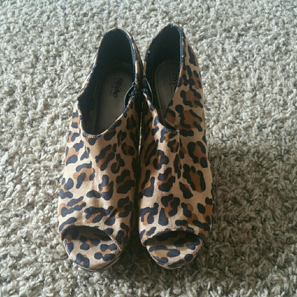 Wedge boots. Never worn